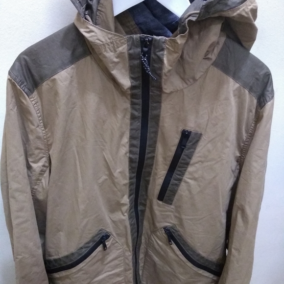 Cole Haan Men's Rain jacket/ Coat - Picture 3 of 6